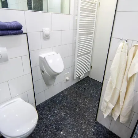 Exklusive Roringstek Mit Kostenlosen Raedern